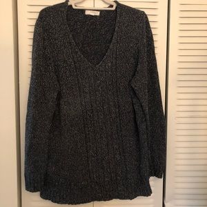 Kenar V-Neck Metallic Sweater